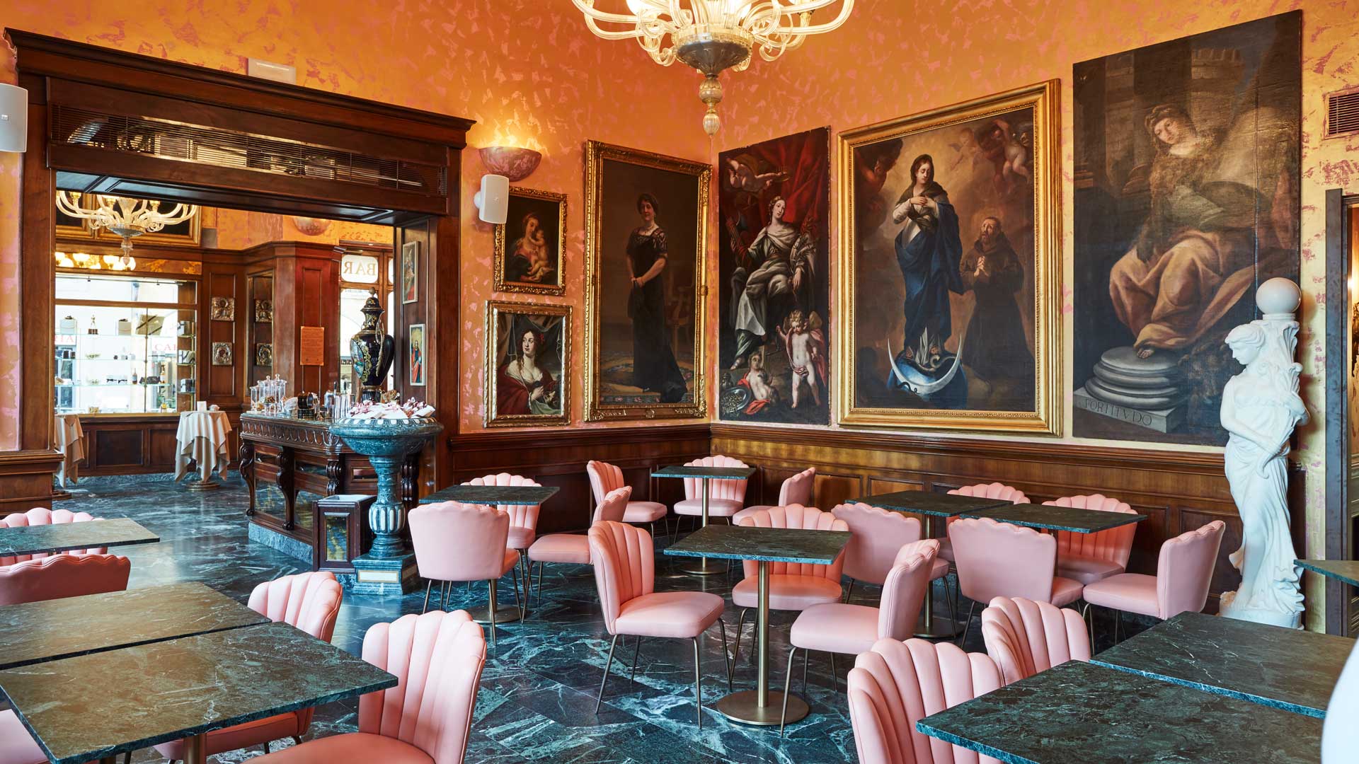 Cafe-Rivoire-150-anni-Firenze-Robb-Report-Italia.jpg