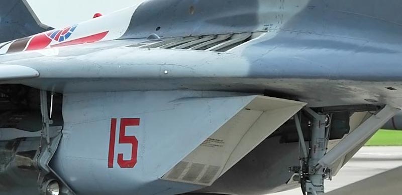 Eduard+MiG-29+FOD+&+Ladder+(48792).jpg&container=blogger&gadget=a&rewriteMime=image%2F*