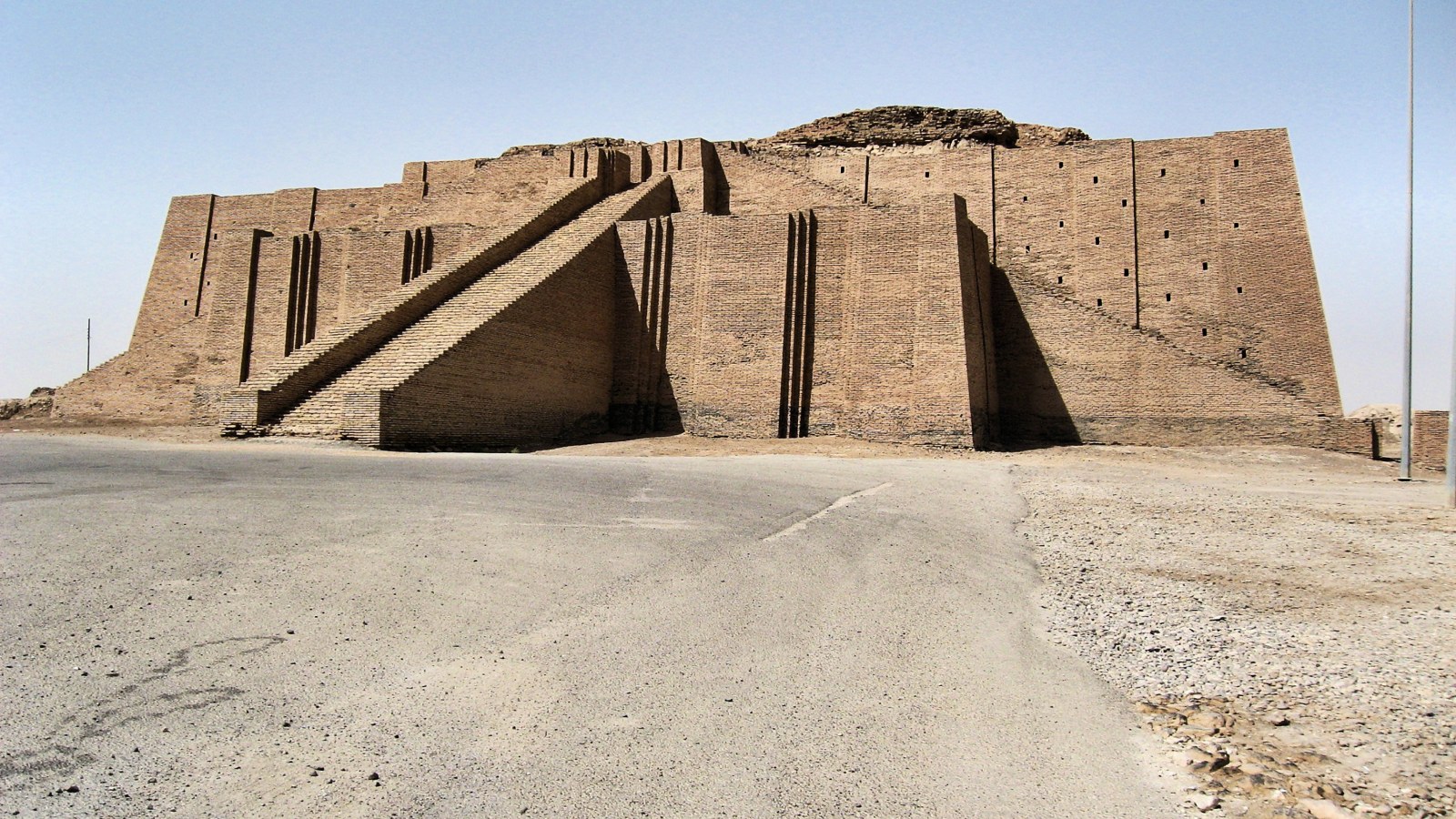 great-ziggurat-ur-iraq.jpg