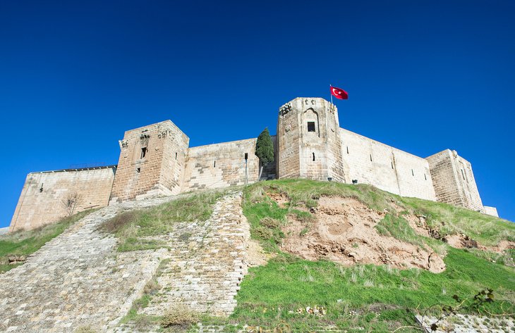 turkey-gaziantep-top-attractions-stroll-up-citadel-for-views.jpg