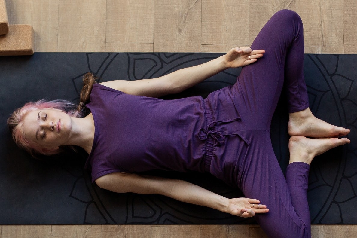 Yoga-posizione-dormire2.jpg