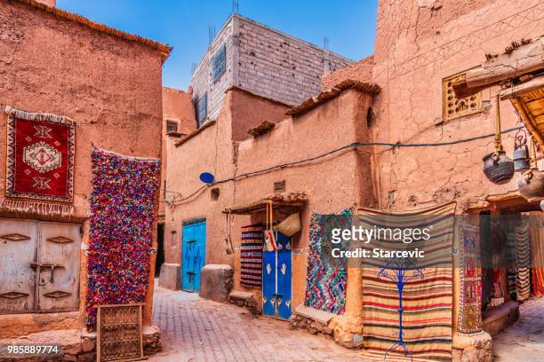 handmade-carpets-and-rugs-in-morocco.jpg