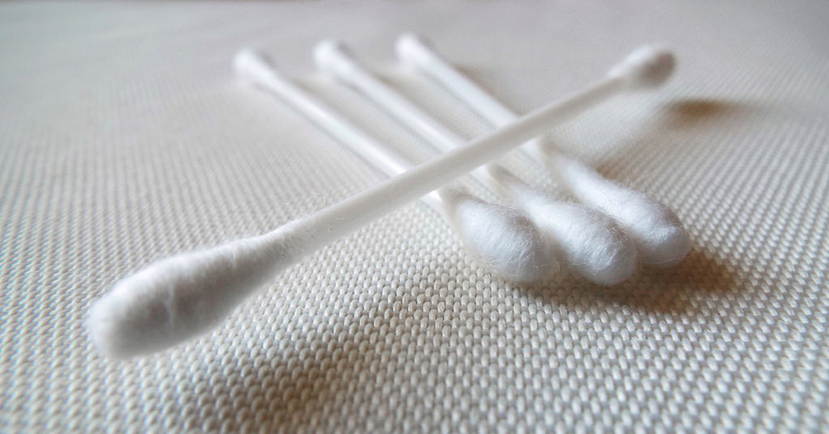 myth-you-do-not-need-cotton-swabs-for-cleaning-your-ears_facebook.jpg