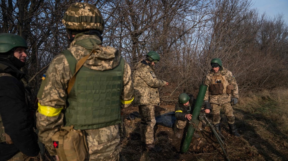 Soldati ucraini al fronte nella regione di Donetsk